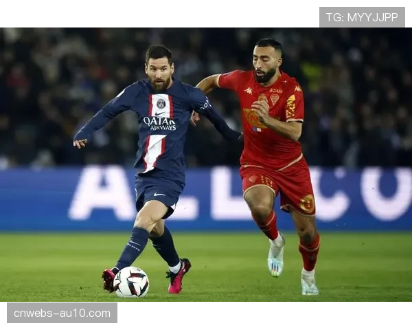 巴黎圣日耳曼3-0昂热继续领跑法甲，卫冕之路平坦